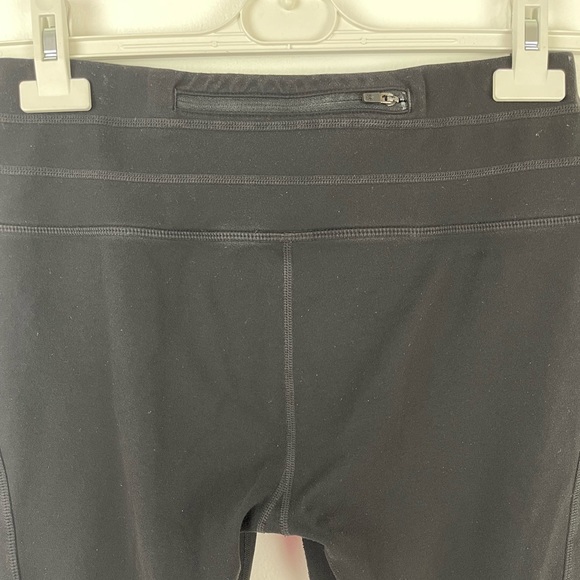 Athleta Capri Active Leggings Black Woman’s Size M - Picture 5 of 12